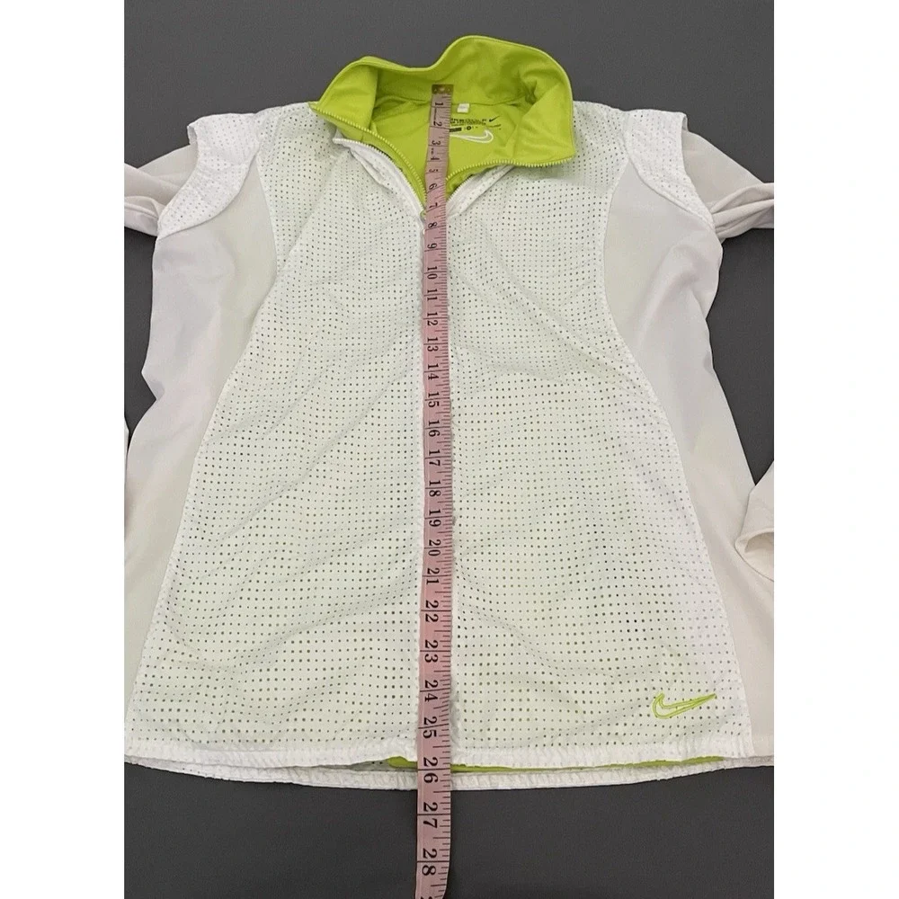 Nike womens medium